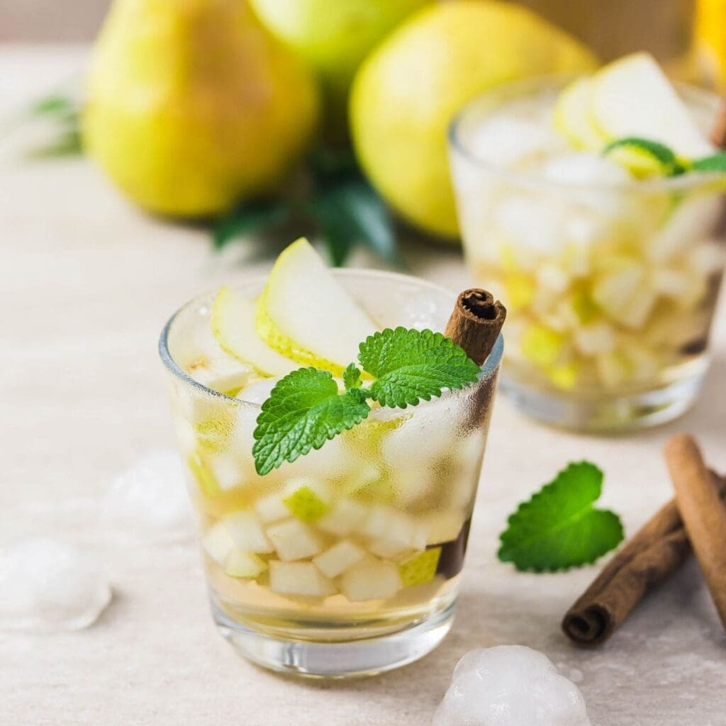 Mix It Up With Kombucha: 19 Fizzy Cocktails!