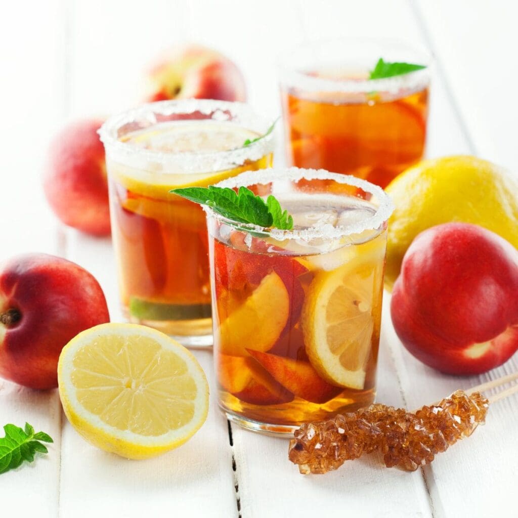 24 Juicy, Luscious Peach Schnapps Cocktails