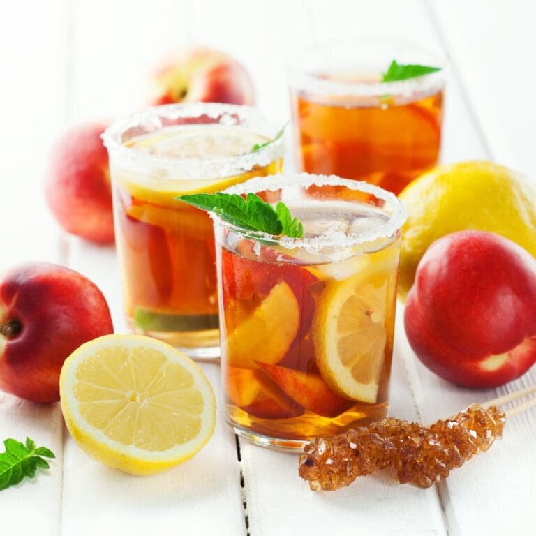 24 Juicy, Luscious Peach Schnapps Cocktails