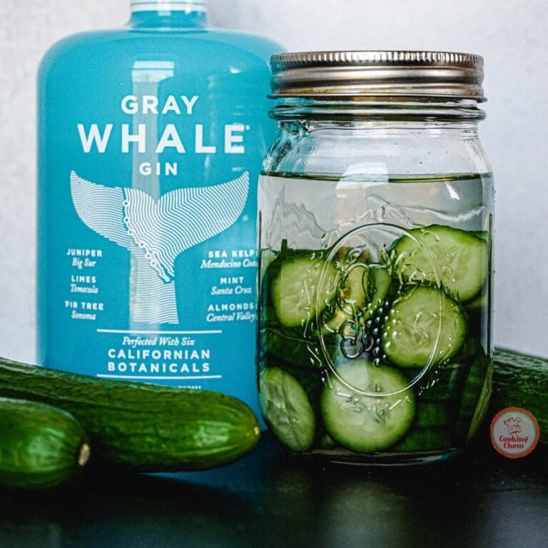 Cucumber Lovers, This Easy Cucumber Infused Gin Recipe Is For You! 🍸 🥒