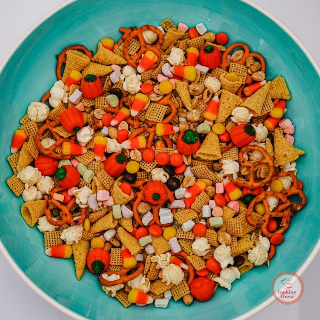 Easy & Fun Halloween Trail Mix Recipe 👻
