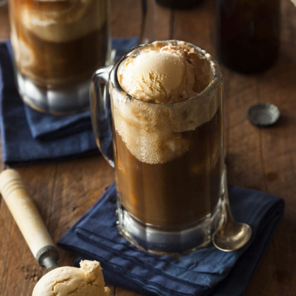 🍺 11 BEST Root Beer Cocktails: Unique Drinks For Your Next Party! 🍺