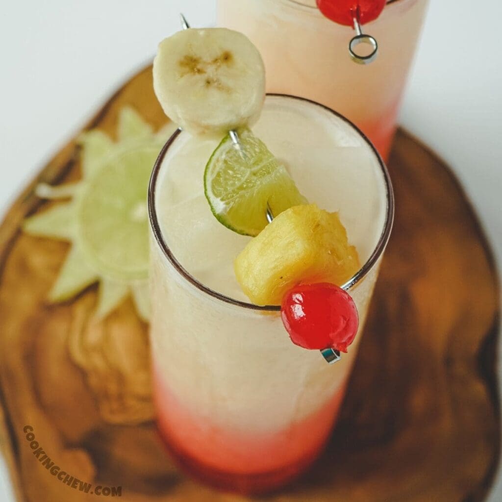 BEST Banana Rum Cocktail: No Blender Required! 🍍🍌
