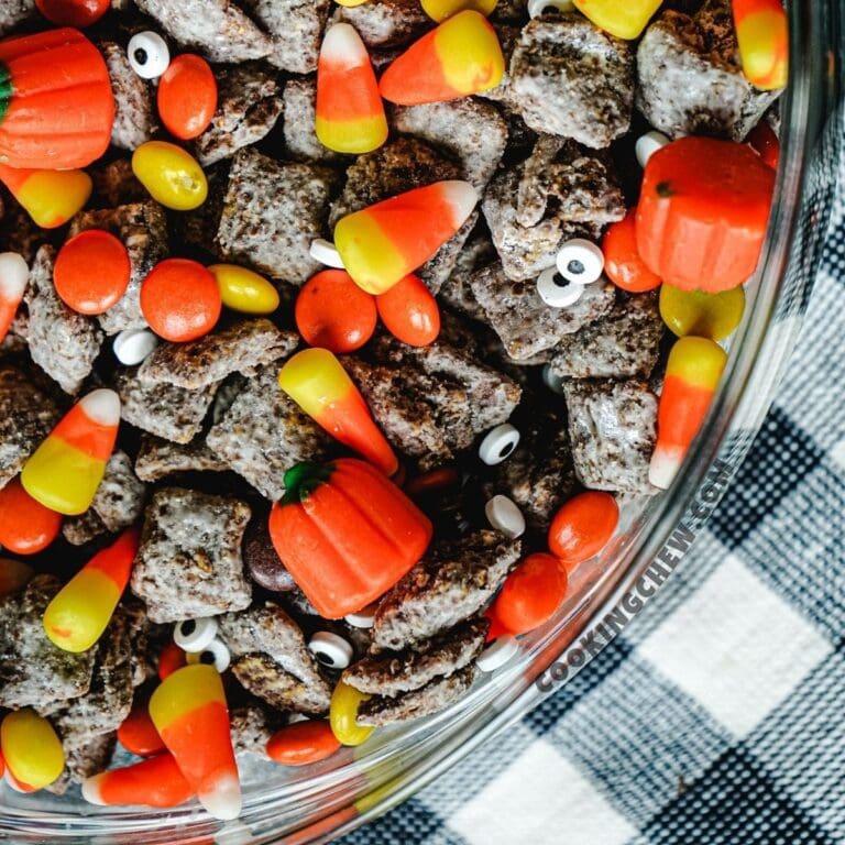 Discover the Halloween Puppy Chow Snack Everyone’s Raving About!