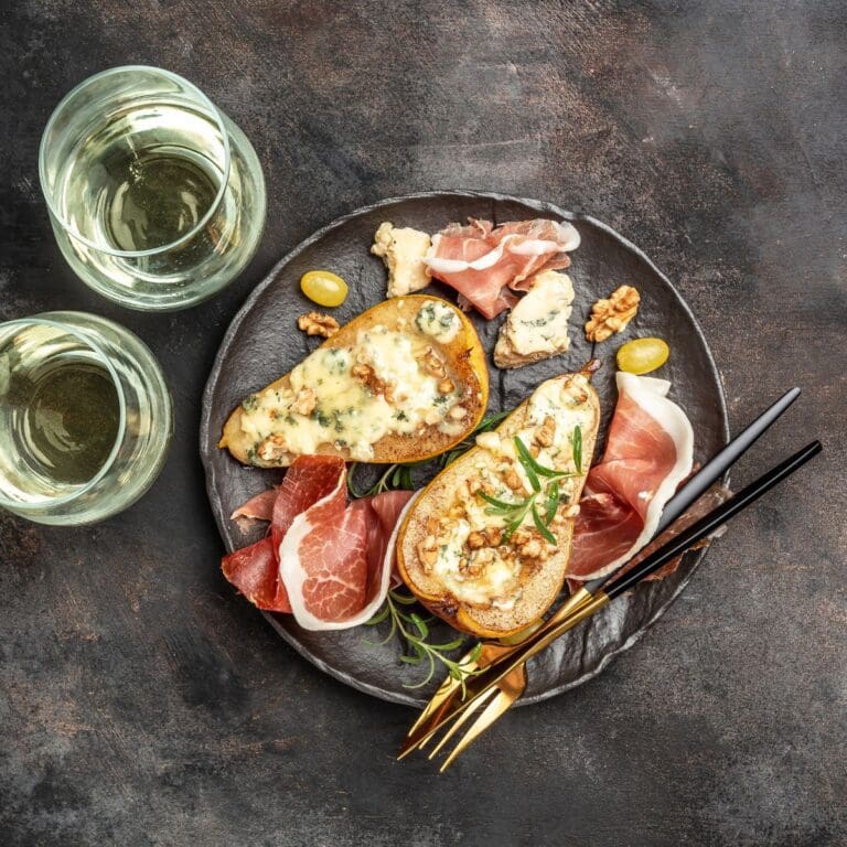 25 Easy Pear Appetizers For Any Occasion 🍐