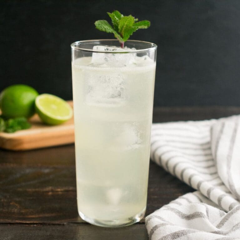 15 Best Sake Cocktails You Can Easily Make At Home!