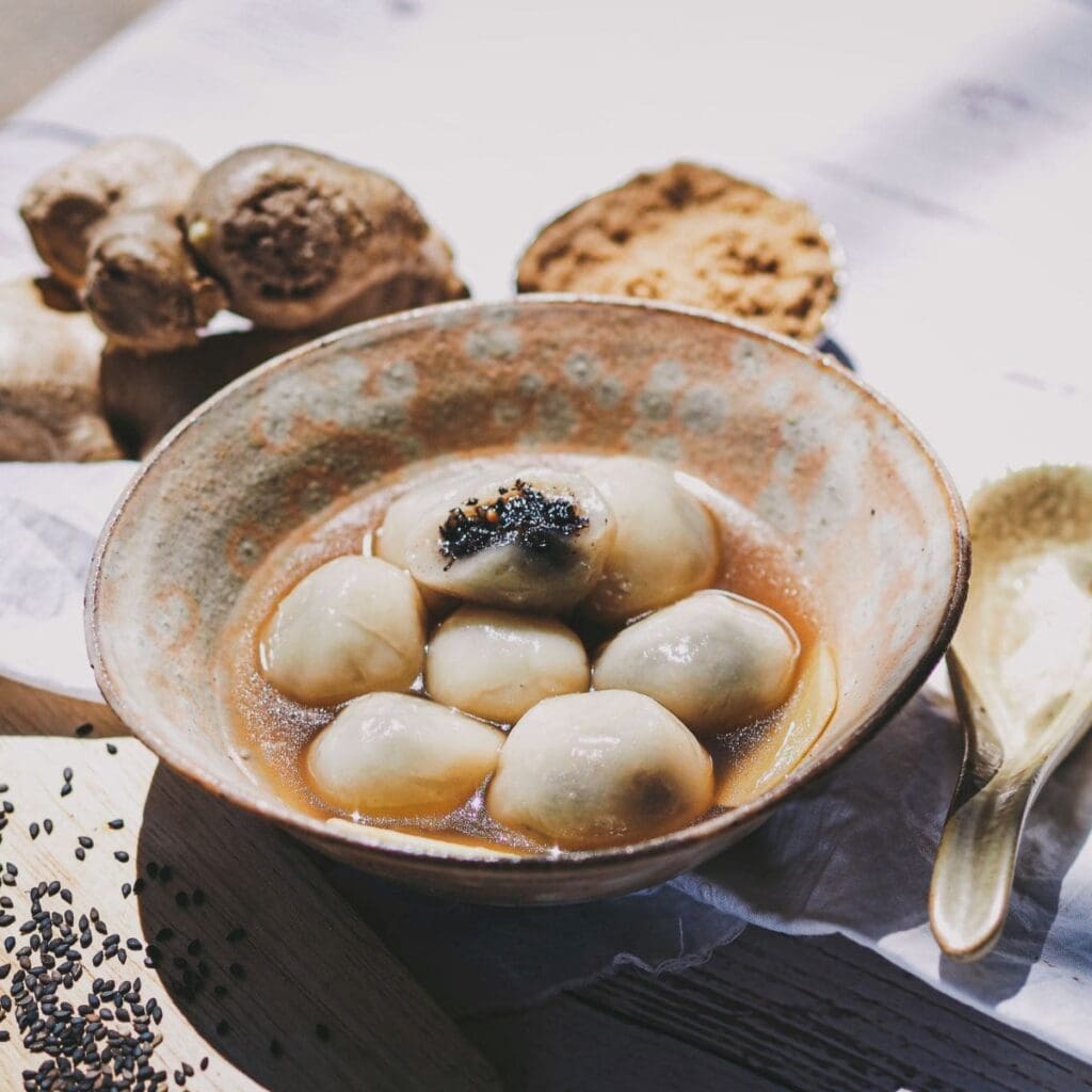 27 Of The Best Vietnamese Desserts To Try Now!