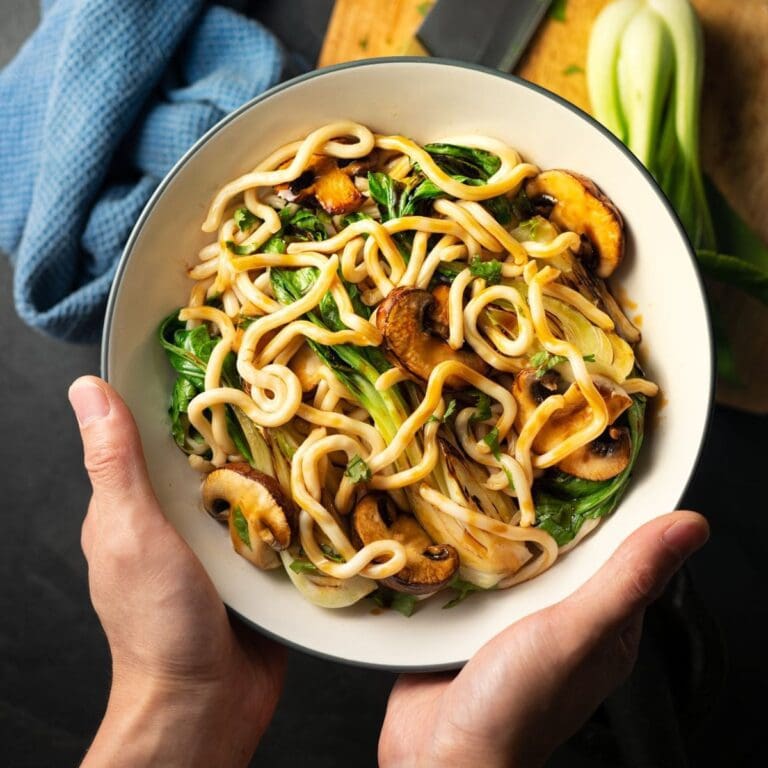 30 Best Asian Noodle Recipes: Delicious Meals From Asia!