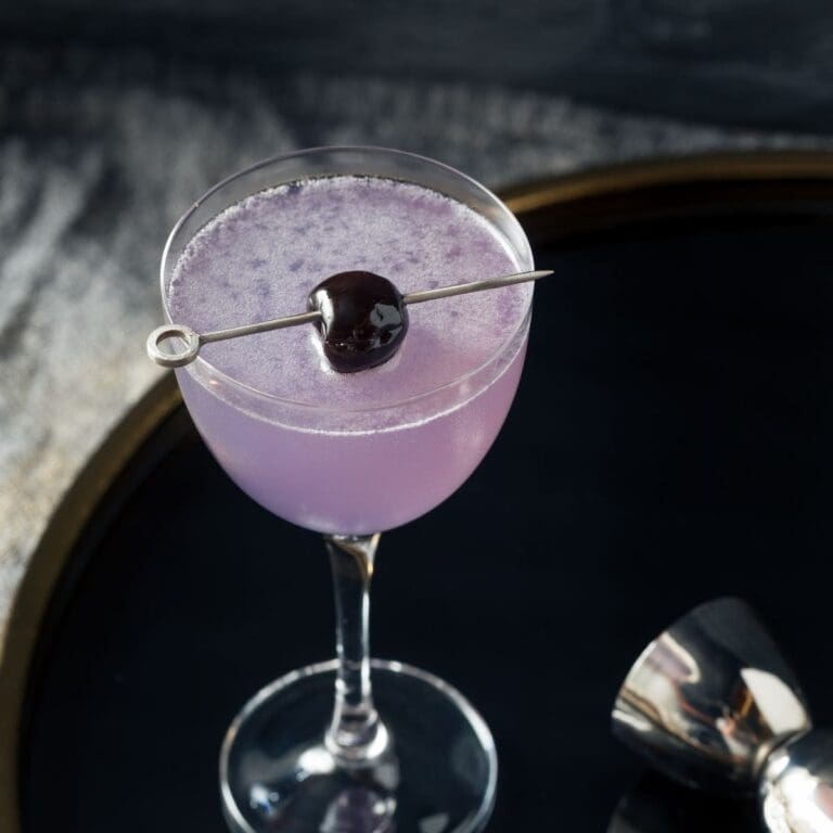 15 Creme De Violette Cocktails: Effortlessly Elegant & Delicious