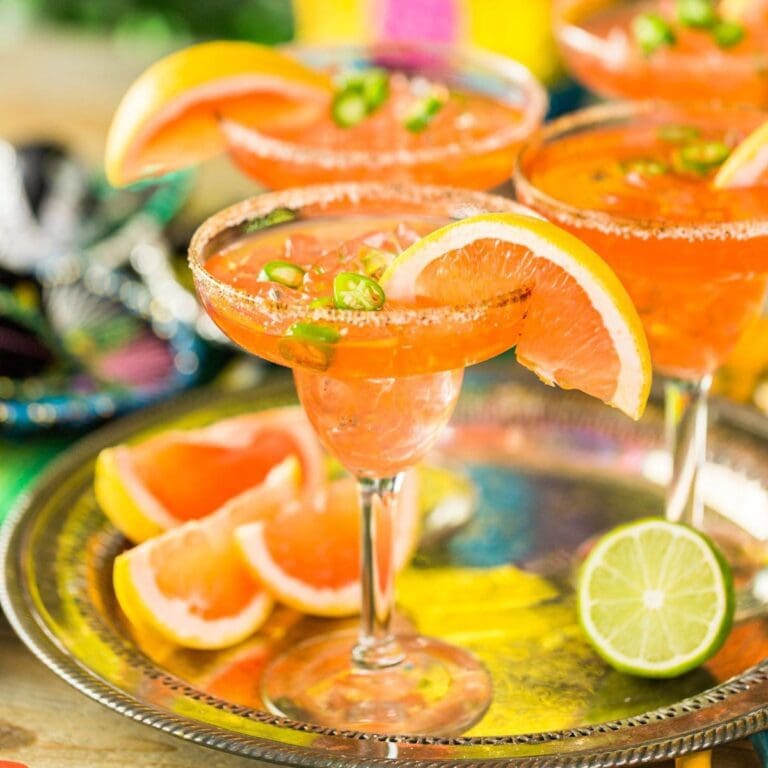 🍸🔥 25 Best Spicy Cocktails To Fire Up Your Next Party 🔥🍸