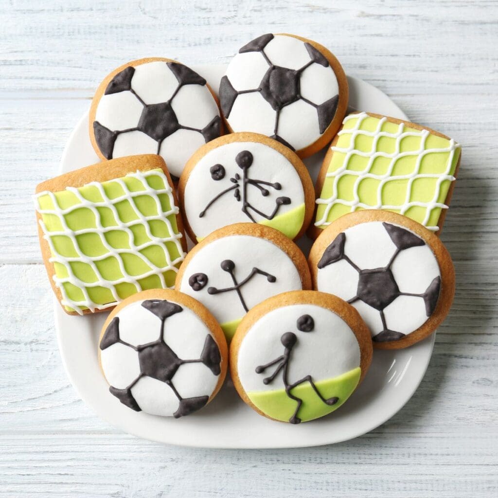 25 Game Day Cookies: Be The Tailgate Party Hero!