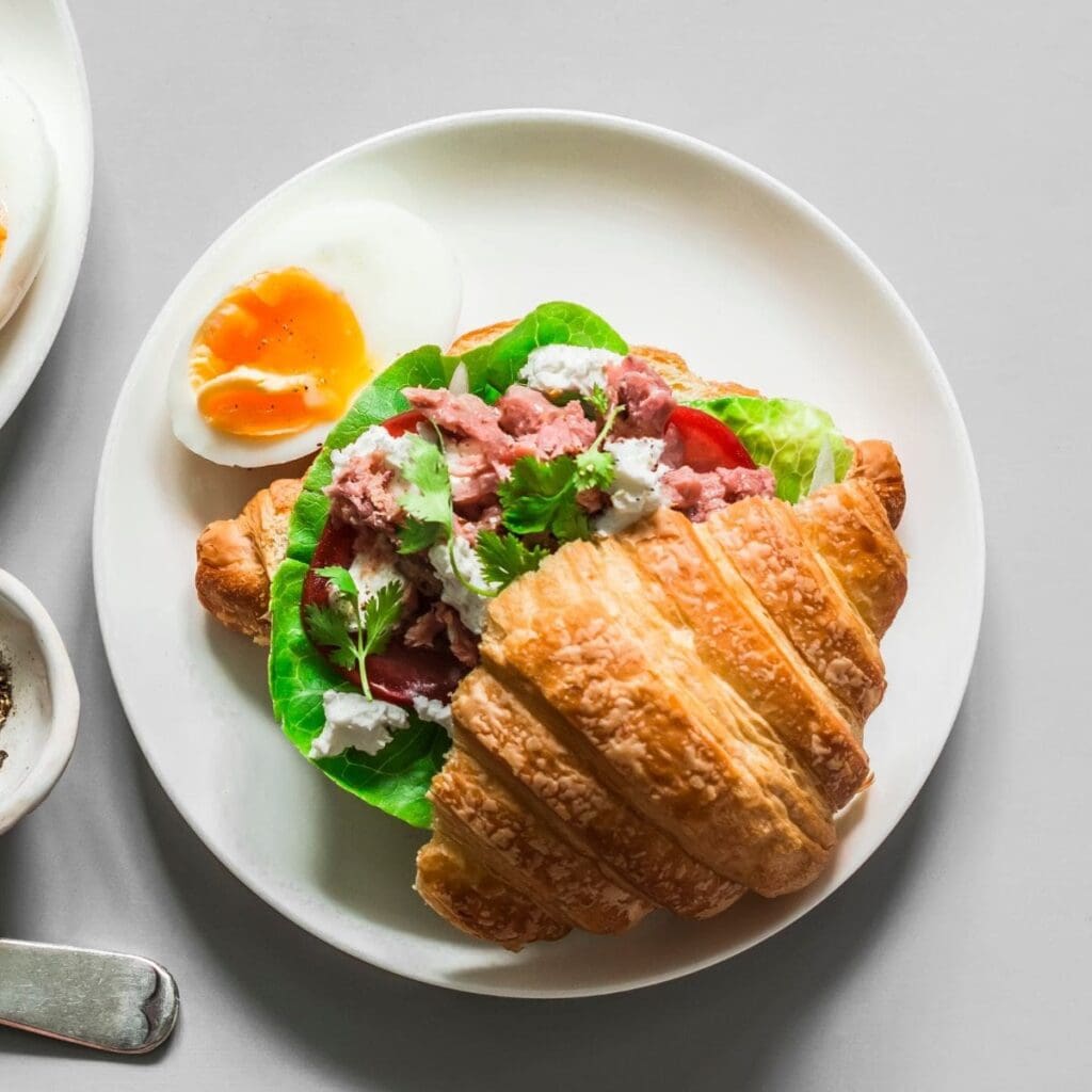 35 BEST Croissant Recipe Ideas 🥐