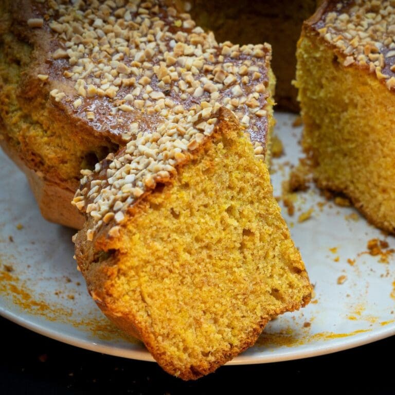 13 BEST Almond Flour Cake Recipes