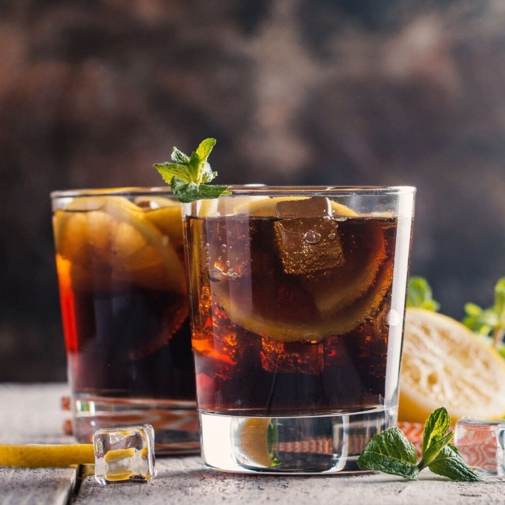 Spiced Rum vs Dark Rum – Learn The Difference