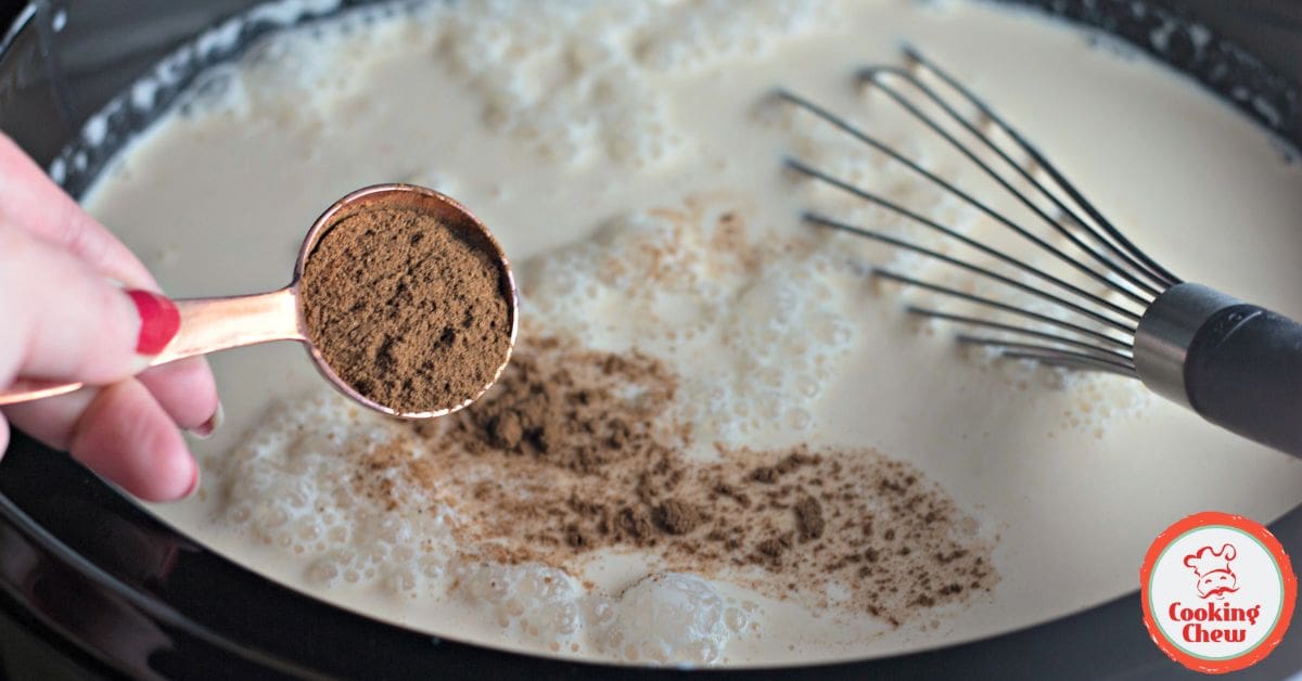 White chocolate pumpkin hot chocolate for slow cooker.