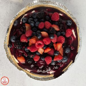 Creamy No-Bake Cheesecake with Juicy Mixed Berries