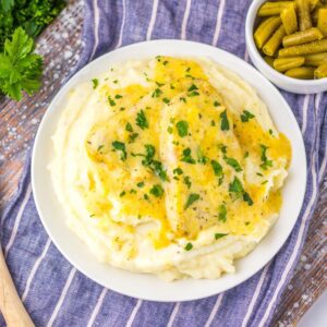Smothered Crockpot Pork Chops &ndash; Creamy and Delicious