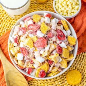 A clear, detailed image of strawberry shortcake puppy chow, suitable for a recipe card.